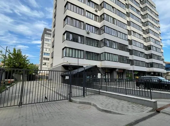 White House Apartment